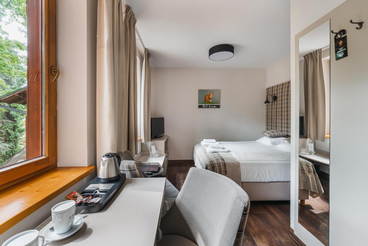 Hotel Batory ชซาฟนีซา ภายนอก รูปภาพ