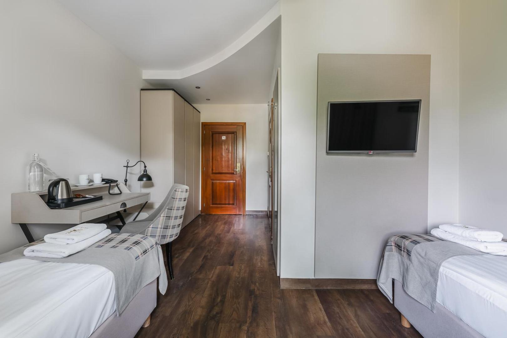 Hotel Batory ชซาฟนีซา ภายนอก รูปภาพ